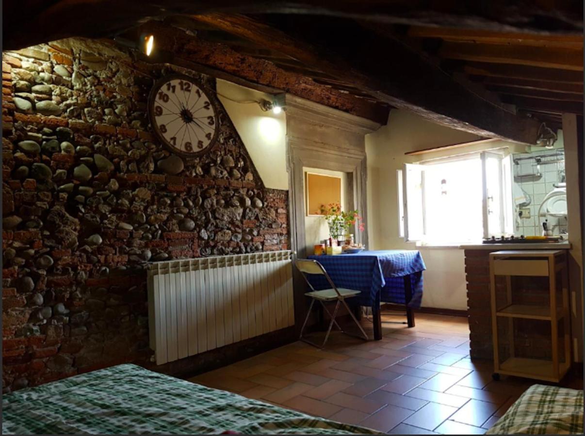 Old Pelleria Apartman Lucca Kültér fotó